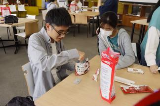 学生7名と一般参加者2名が参加しました
