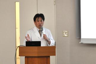 山本健医学部長が歓迎のあいさつ