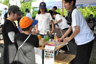 JR九州の列車「缶バッチ」制作も大人気